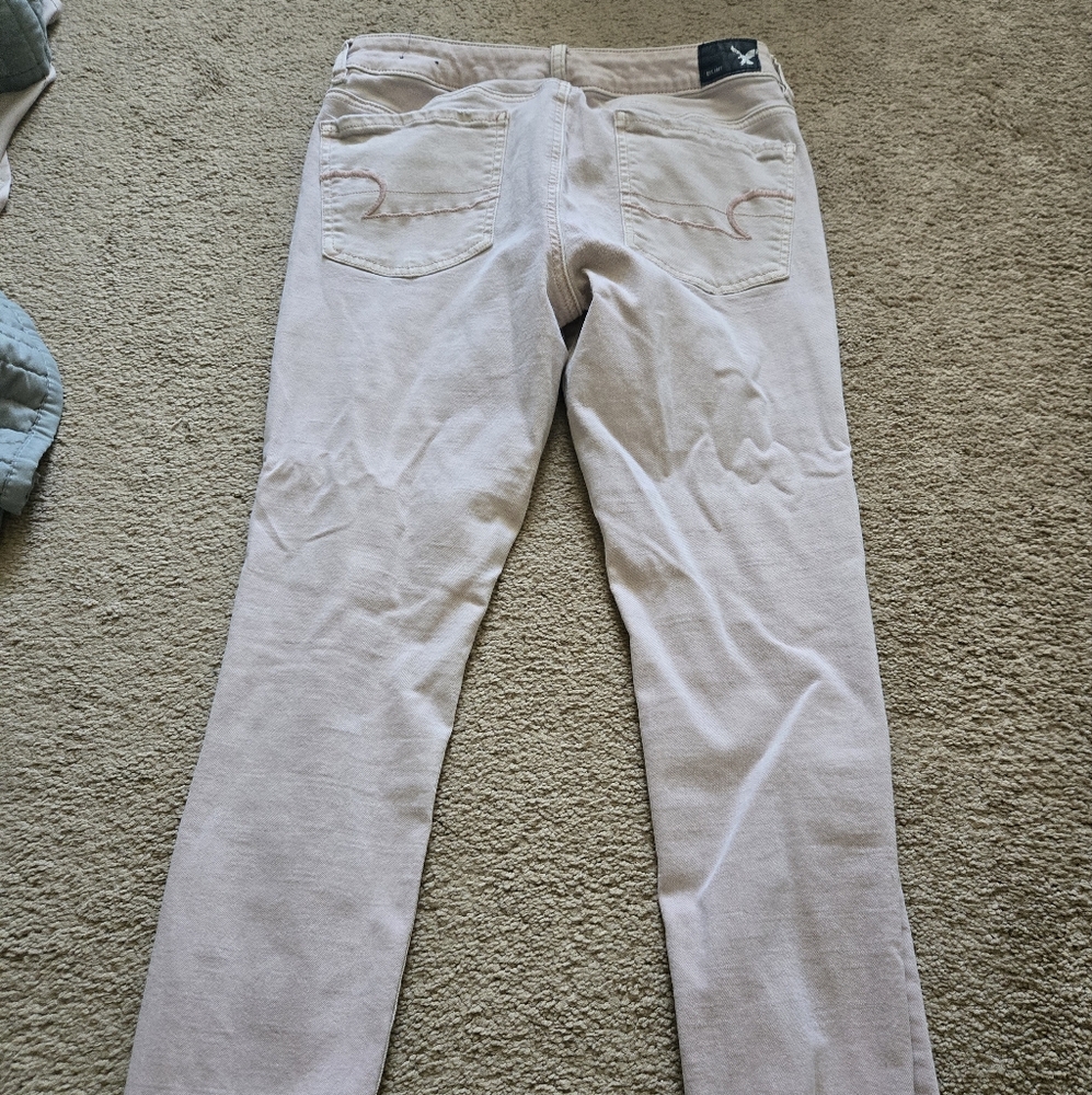American eagle pale pink crop jeans. Mid rise size 12